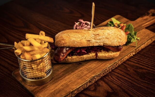 Cromwell's Tap House