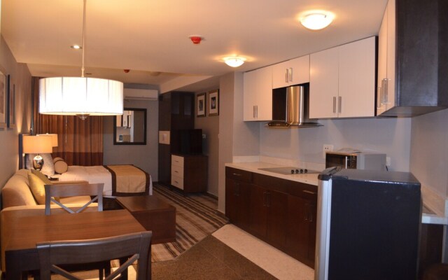 Lakewood Luxury Apartment