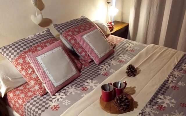 L'arcouli (Adults Only)