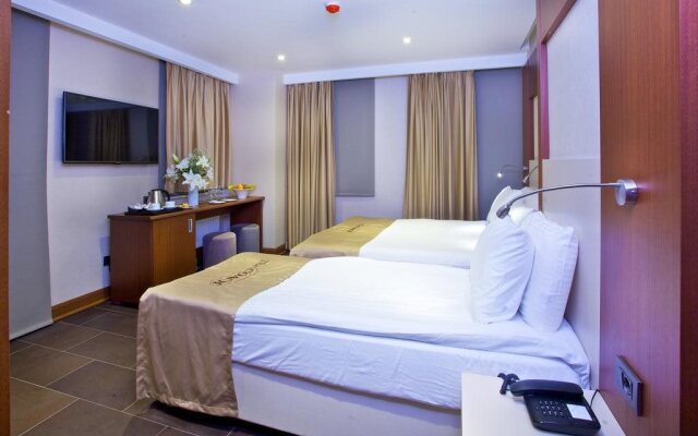 The Coach Hotel