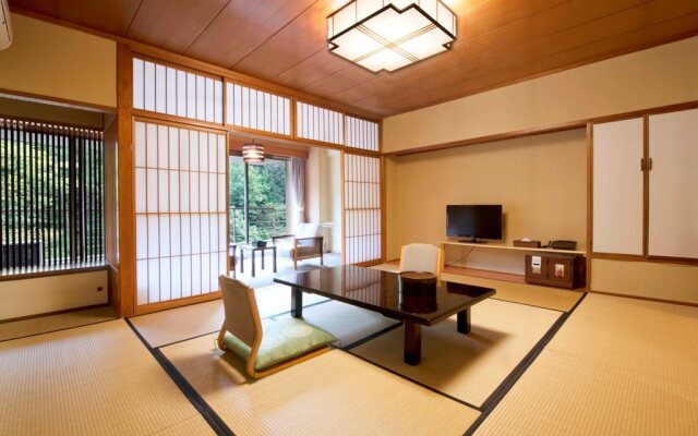 Ooedo Onsen Monogatari Premium Yoshinoya Irokuen