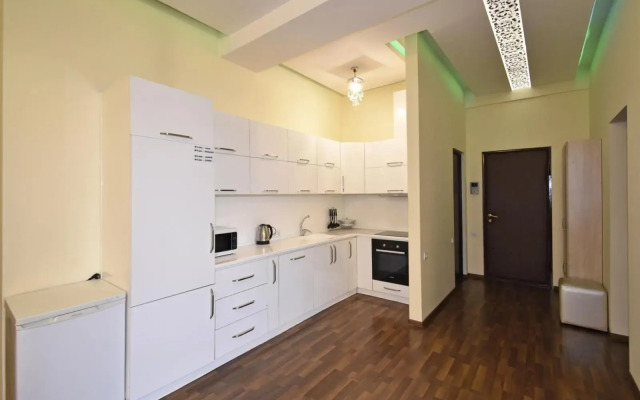 Northern Avenue, 2 bedrooms Luxury apartment HH882