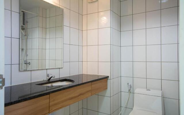 Grand Beach CondoB35 by malai