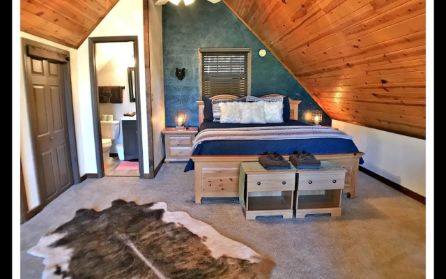 Shaconage 2 Bedrooms 1.5 Bathroom Cabin