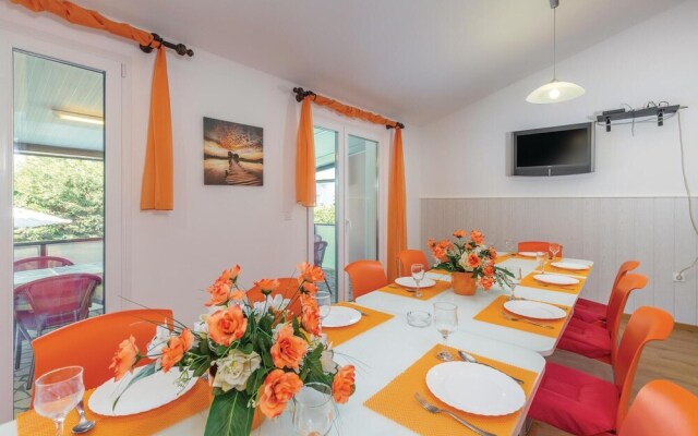 Stunning Home in Pula With Wifi and 7 Bedrooms