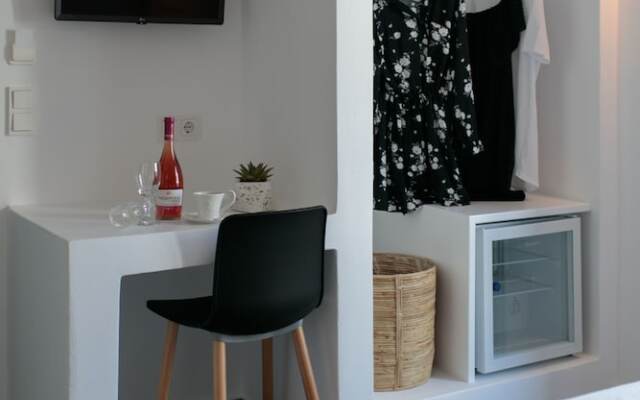 Vorta Naxos - Adults Only