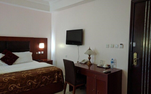 Marco Polo Hotel & Suites