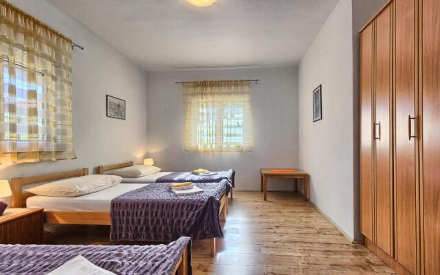 Apartments Milenka