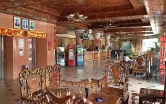 M H Hotel