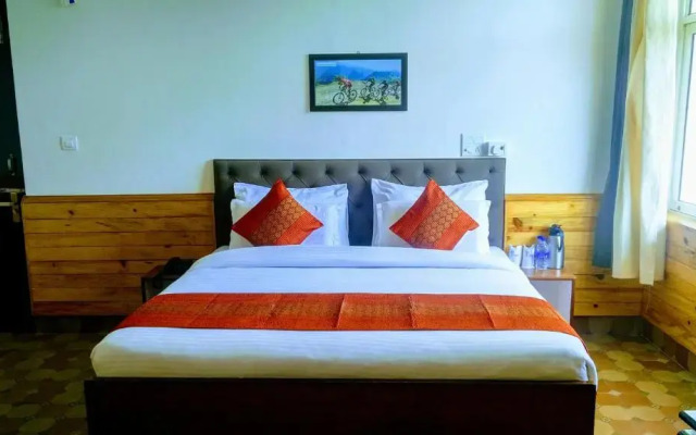OYO 7026 Highland Village Resort