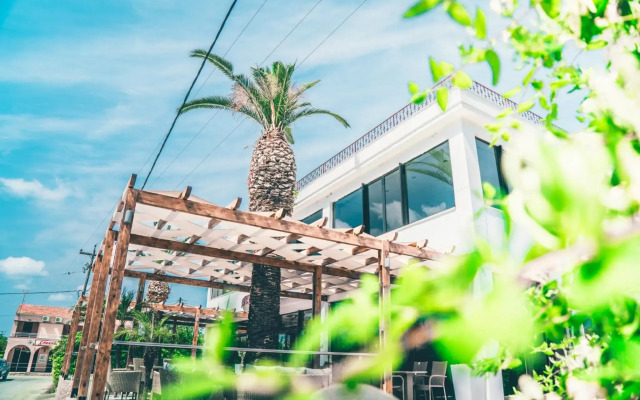 Morfeas Hotel