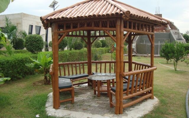 Nature Valley Resort