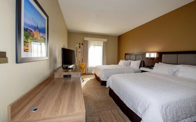 Comfort Suites Fishkill near Interstate 84