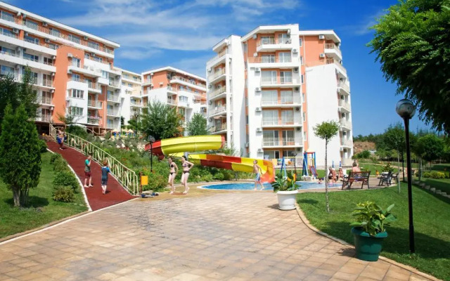 Crown Fort Club Apartments