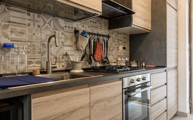 Via Coriolano 8 in Naples