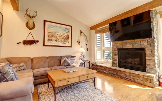 Woods21 Townhome 3 Bedroom Townhouse