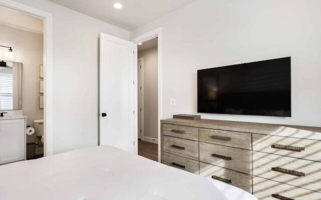 Desert Daydream 4 Bedroom Townhouse