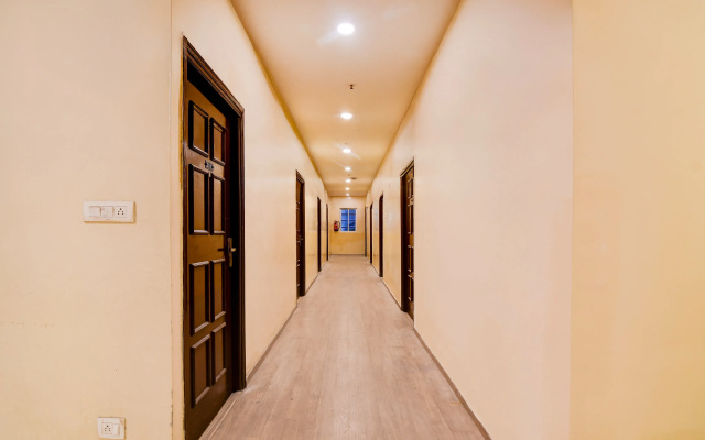 Hotel Mannat International