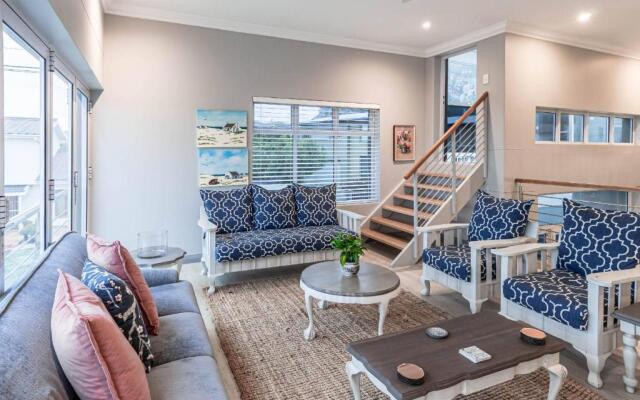 Whale Coast Ocean Villa