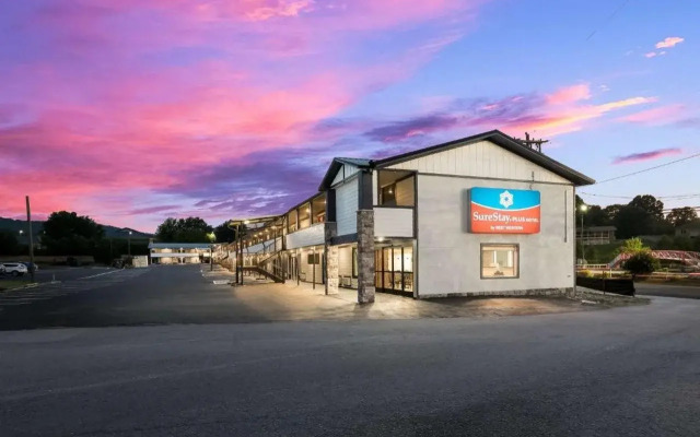 SureStay Hotel by Best Western Pigeon Forge