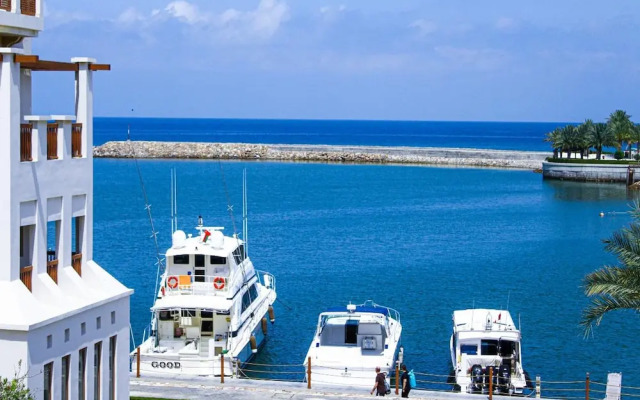 Stunning 3-bedroom Coastal Retreat