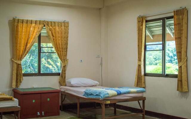 Pai Backpackers Paradise - Adults Only