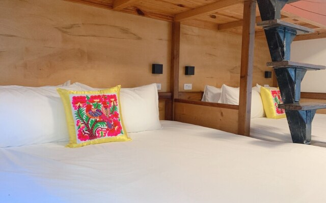 Dock Inn Tainan