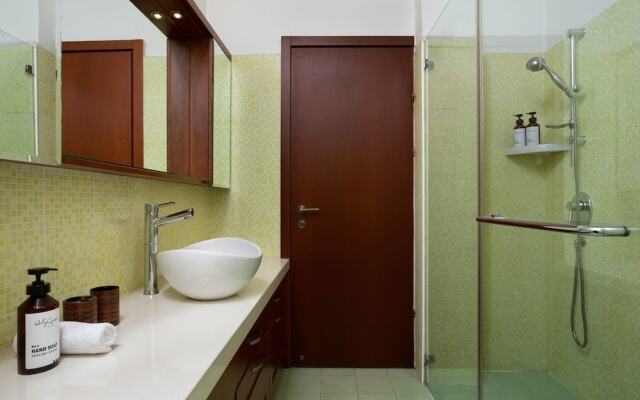 Charming 3BR in Rothschild by HolyGuest