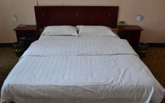 Qixian Henghui Hotel