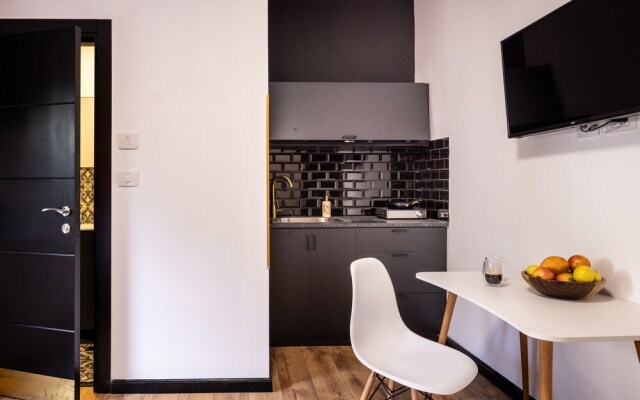Artistic Vibes Haifa Hub by Sea N' Rent