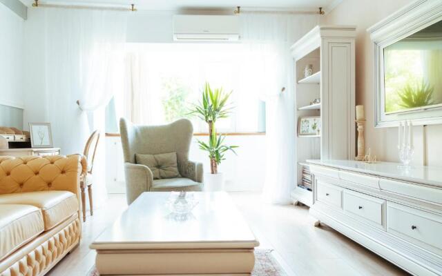 Aviatiei Luxury Apartment