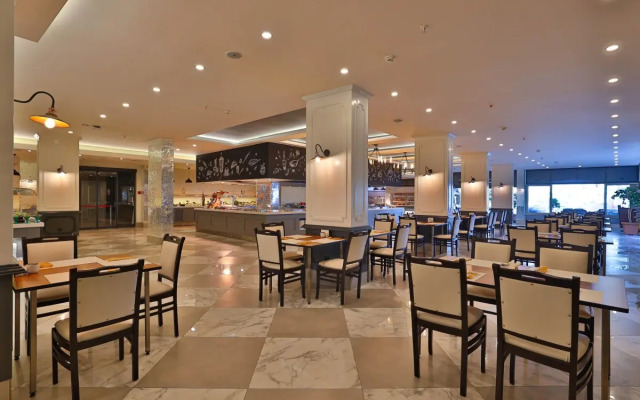 Alonya Beach Hotel