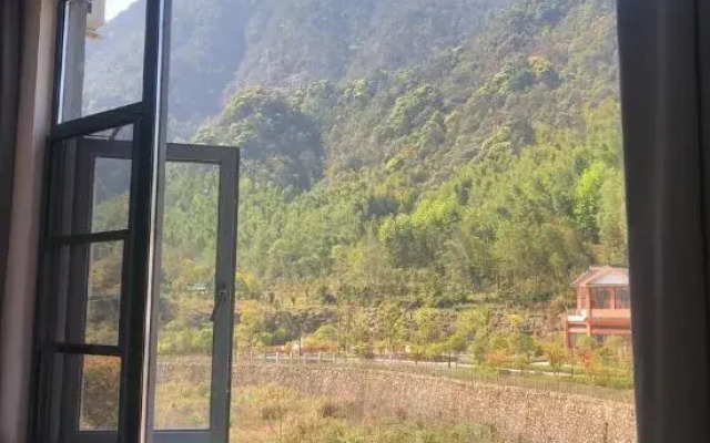 Sanqingshan single family house