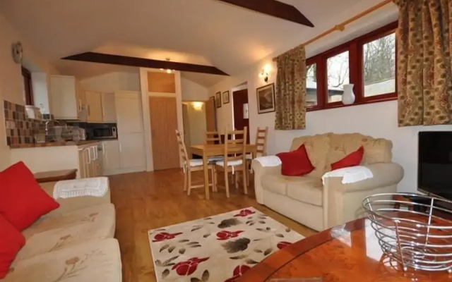Follis Cottage