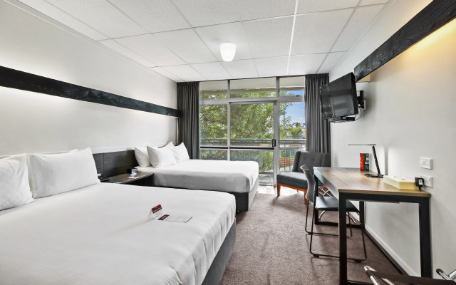 Heartland Ambassador Hotel Hamilton