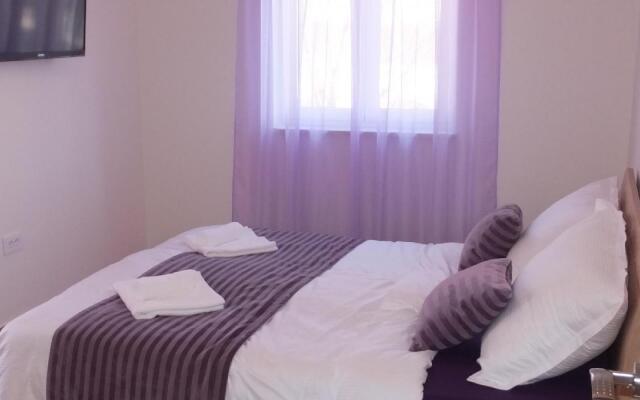 Smojver - Two Bedroom No.5