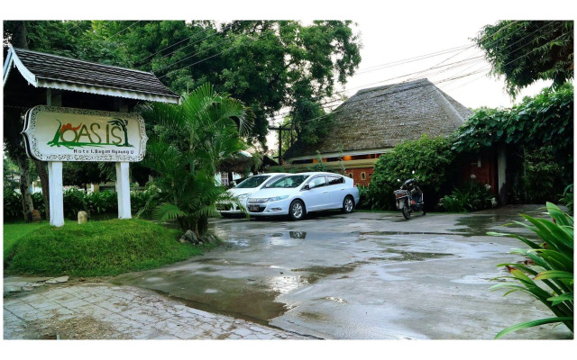 Oasis Hotel