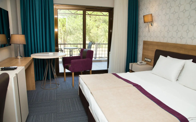 Spilos Hotel