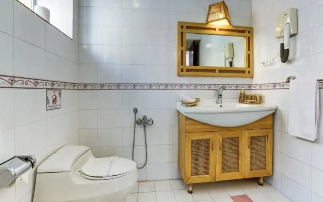 Parsian Safaiyeh Hotel
