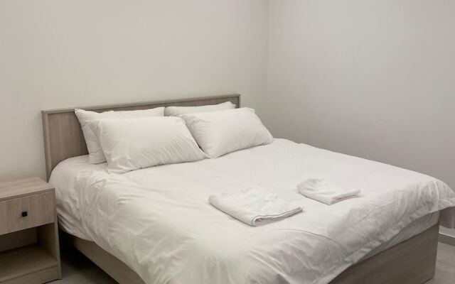 Shade Suites and Studios