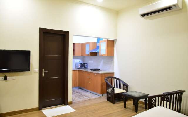 When In Gurgaon - Service Apartments, Next to Artemis Hospital