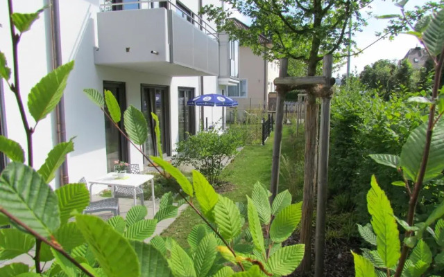 AMENITY-Garden-Apartments