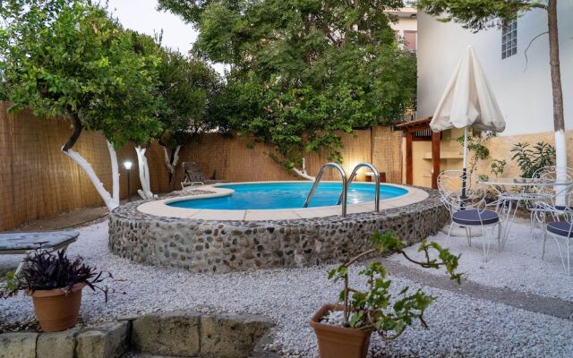 Seafalios Villa