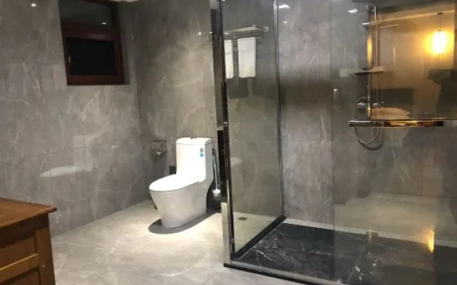 Shiping Xiaojia Bieyuan