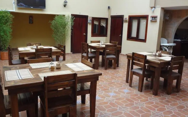 Casa Reyes