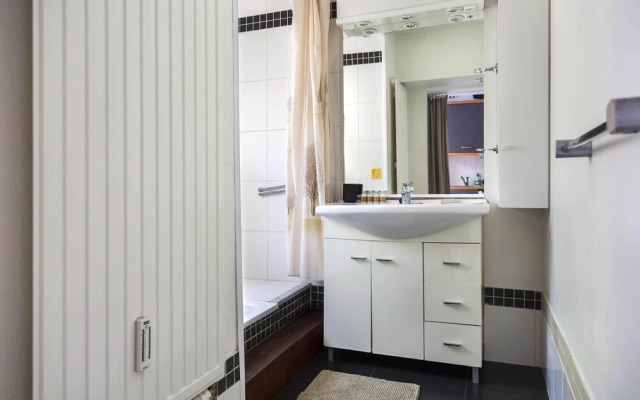 Chatelain Charming Studio Residence