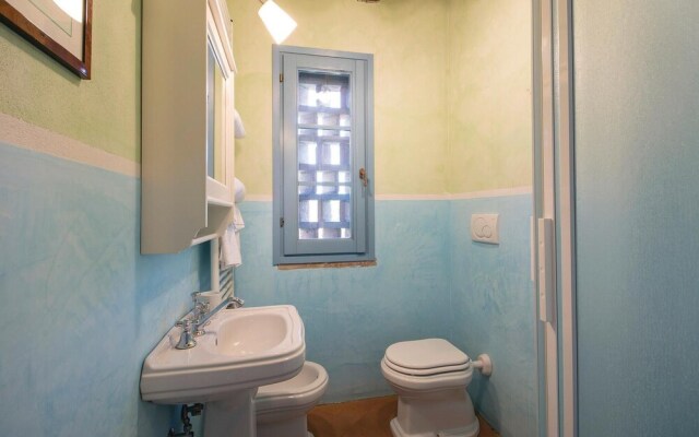 Beautiful Home in Buggiano PT With Wifi and 3 Bedrooms