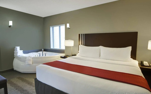 Holiday Inn Calgary-Airport by IHG