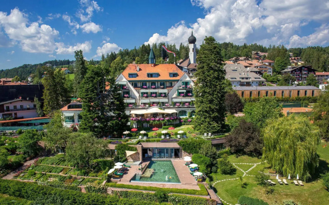 Parkhotel Holzner