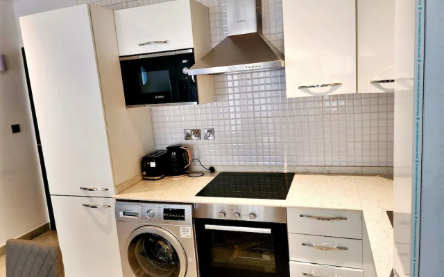 Aspire Suite - Douglas Luxury Apartments